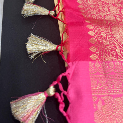 Pure Banarasi Kaduwa Silk Saree | Motifs weaving and beige pearl / dusty pink  border | Hand Woven | Lock weaving| Silk Mark certified