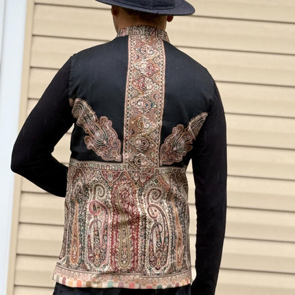 Kani pashmina Jamawar  MENS WOVEN Paisley waistcoats, structured slim fit |Black  foundation | Statement fashion wear| size 36,44,46,48