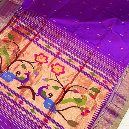 Authentic Maharani Paithani from Yeola| 100% handwoven Pure Silk saree in Magenta Color with light Olive border|Silk Mark Certified