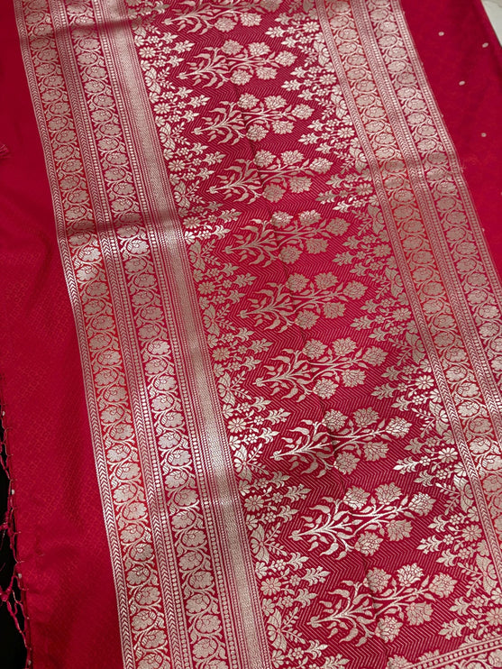 Banarasi Mashroo Silk  Rani/Magenta    Saree with Kadhuwa Zari Buttas