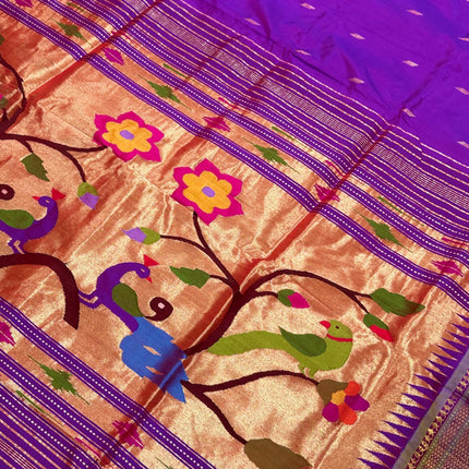 Authentic Maharani Paithani from Yeola| 100% handwoven Pure Silk saree in Magenta Color with light Olive border|Silk Mark Certified