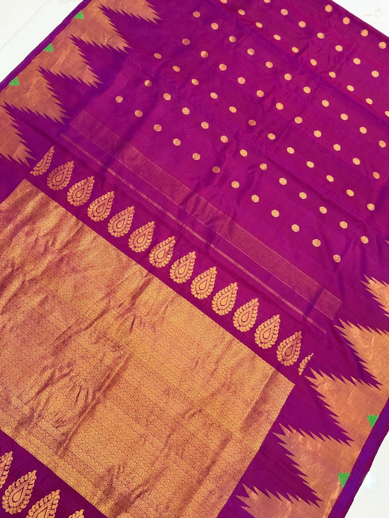 Pure handloom Gadwal Silk Saree | 100% Pure Silk | Silk Mark Certified |  Magenta color with Pattu Temple Border