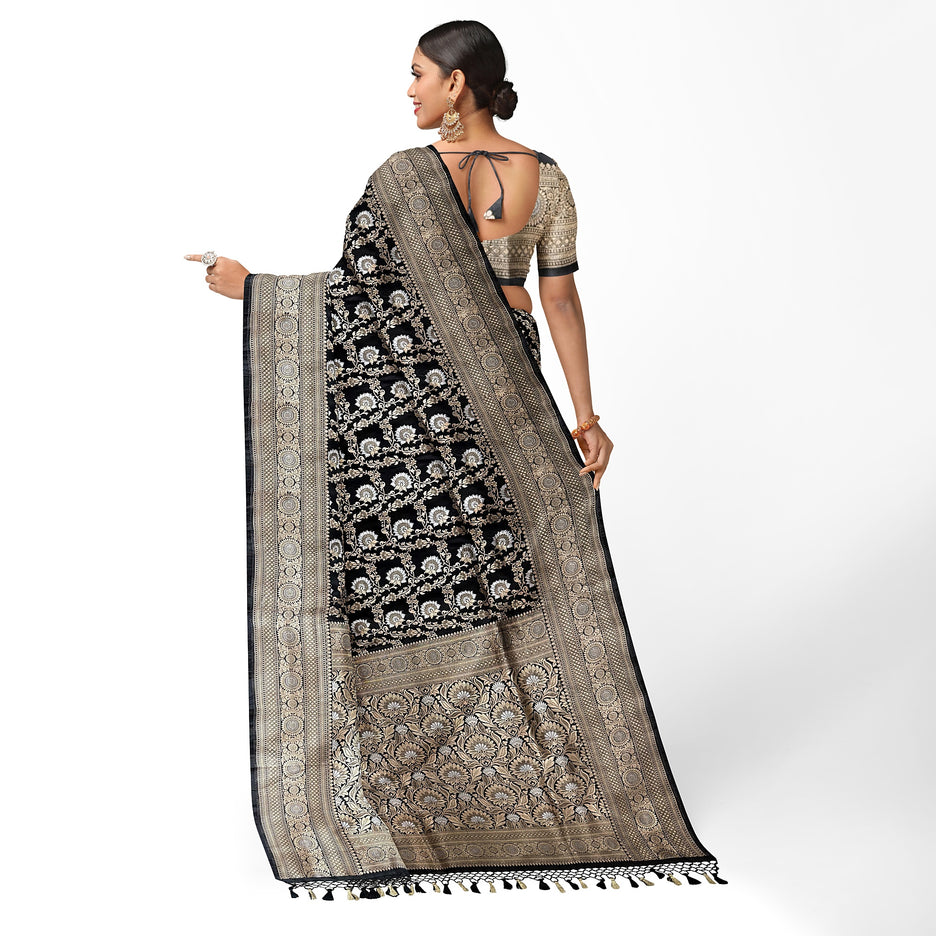 Black Jaali Banarasi
