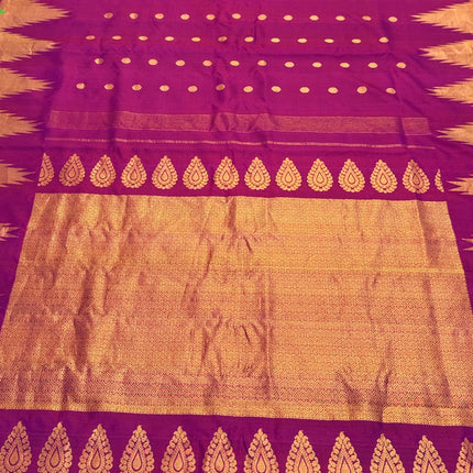 Pure handloom Gadwal Silk Saree | 100% Pure Silk | Silk Mark Certified |  Magenta color with Pattu Temple Border