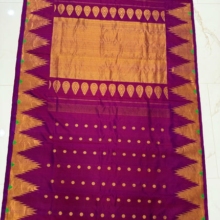 Pure handloom Gadwal Silk Saree | 100% Pure Silk | Silk Mark Certified |  Magenta color with Pattu Temple Border