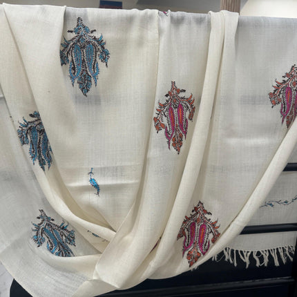 Luxury AKSI Reversible Sozni Embroidery Border Natural Zati Handmade Pashmina wool Shawl