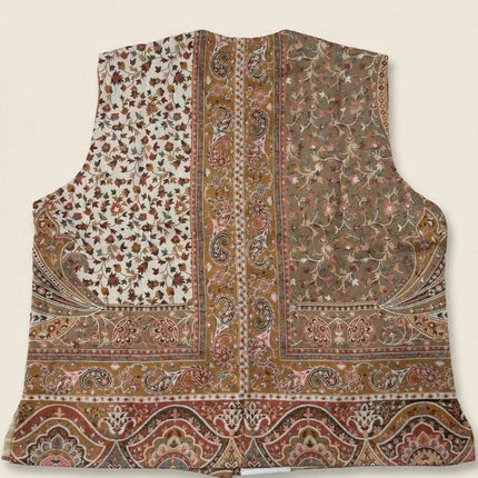 Kani Jamawar women's kurta waistcoat, ivory taupe paisley, back view