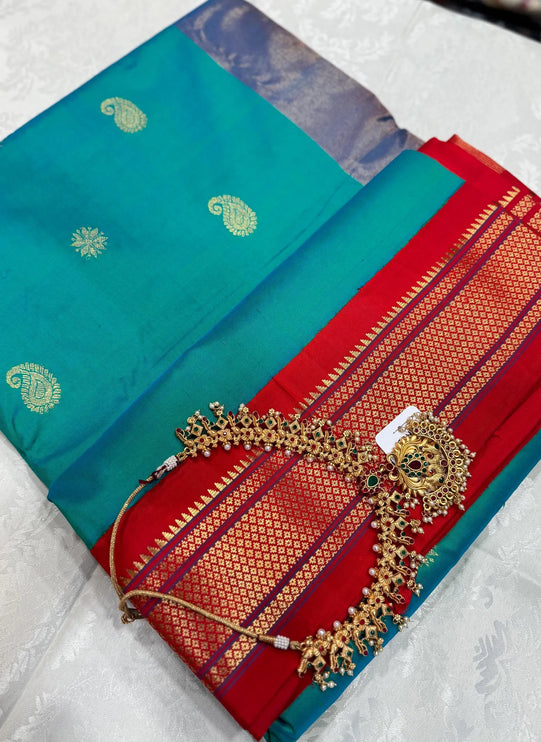 Authentic Paithani from Yeola | 100% handwoven Pure Silk saree |Rama with Red border|Kadiyal  Maharani|Silk Mark Certified