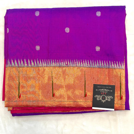 Authentic Single Muniya Border Paithani from Yeola| Pure Silk saree in with Magenta color with Zari Single Muniya Border