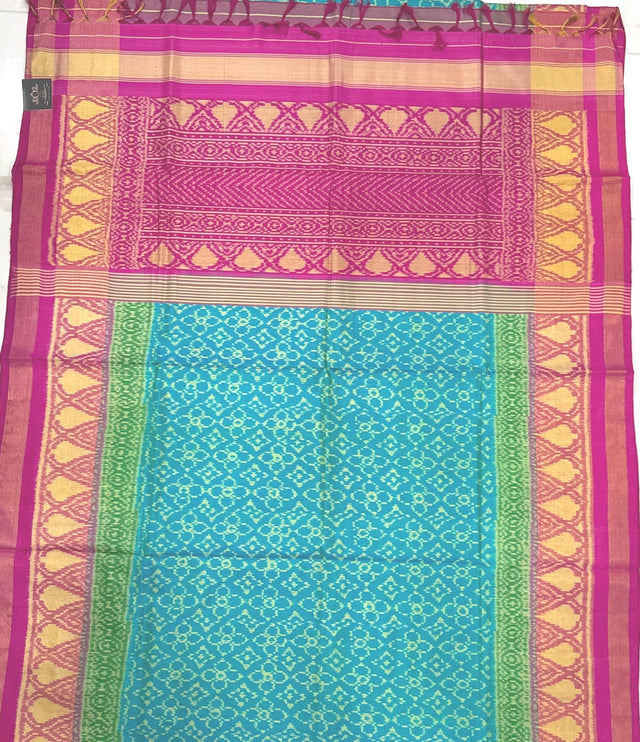 Handloom Rajkot Patola Silk Saree: Firozi Blue & Magenta