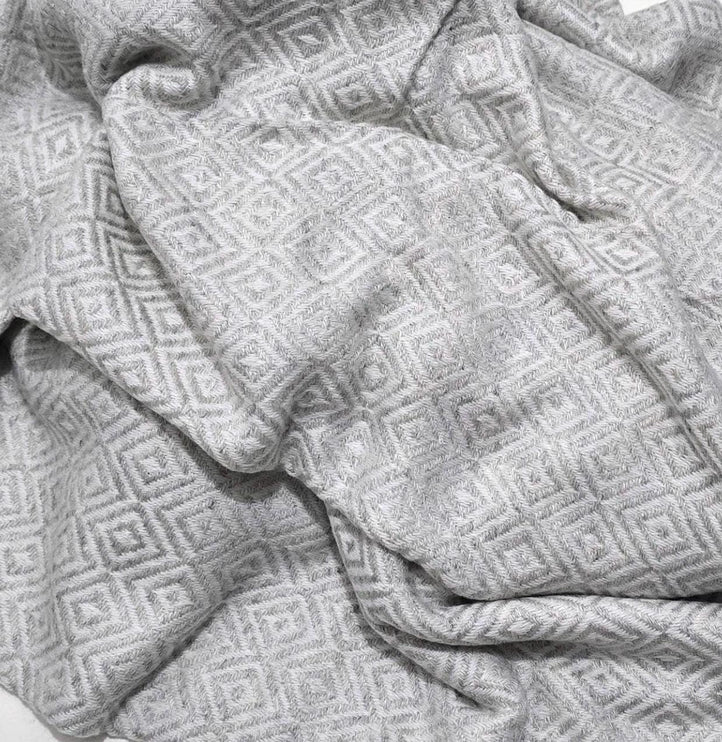 Luxurious Cashmere Blanket , Hand made in Nepal. 53x110 inches ! Black Friday special !!!