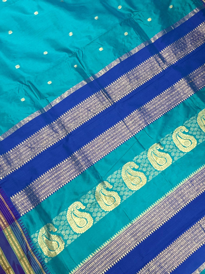 Original Narayan Peth 100% Pure Silk Saree from Yeola, Maharashtra (With Unstitched Blouse Piece) - Green with Blue border