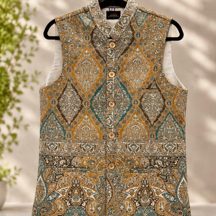 Kani Jamawar  MENS waistcoats, structured fit | Statement fashion wear| JKMW-502 Rangkat